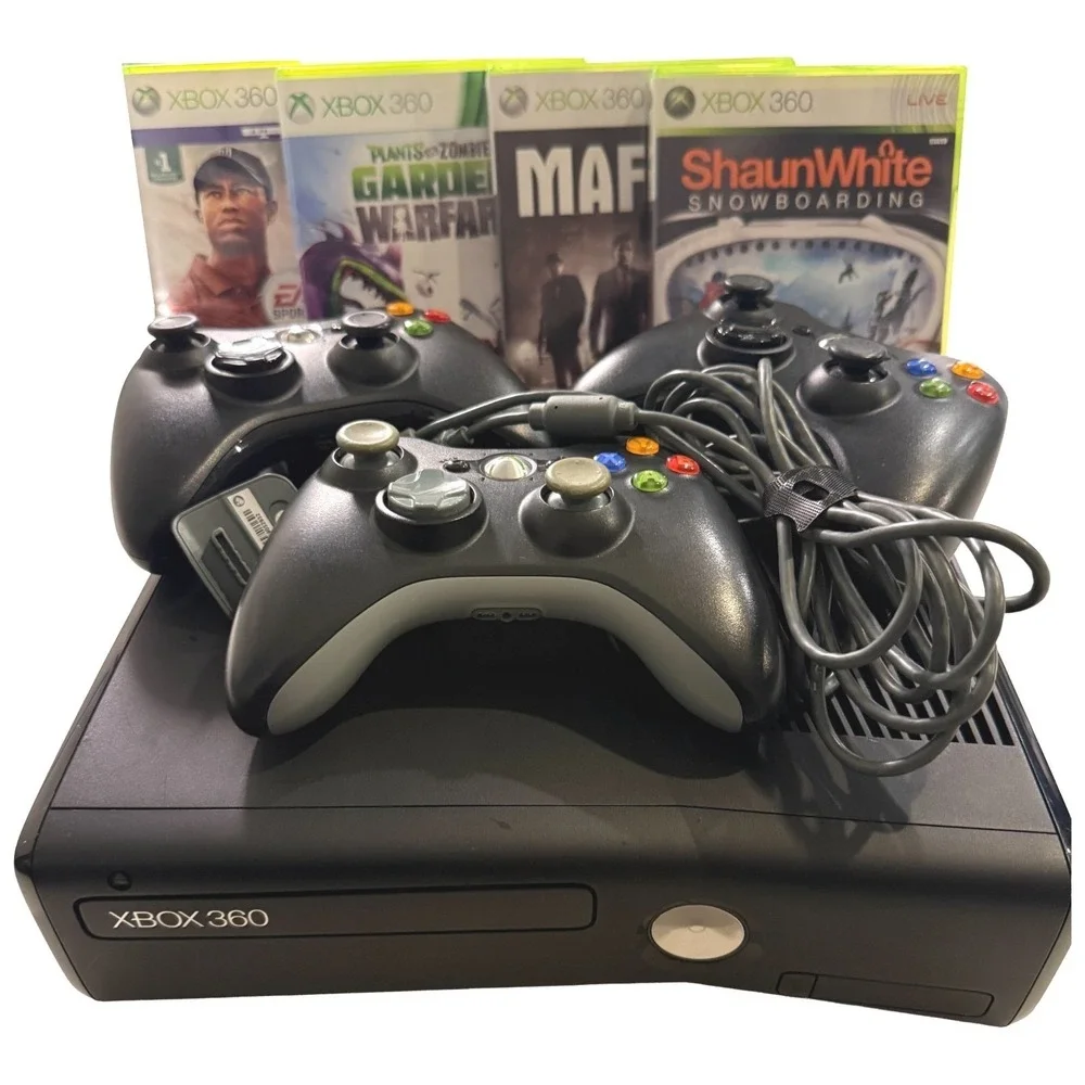 Microsoft Xbox 360 S Slim 1439 NO Hard drive, Controllers, Games, Cables, Kinect